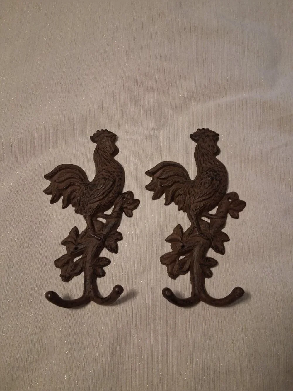 Vintage Cast Iron Rooster Chicken Wall Hanger Set Rustic Country Farmhouse Barn